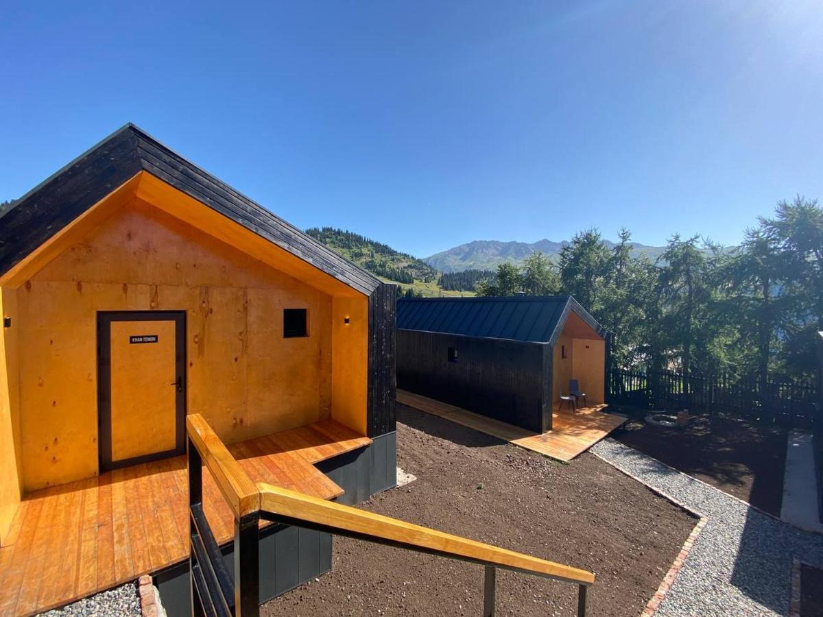 Peak Lodge Jyrgalan 外观 照片
